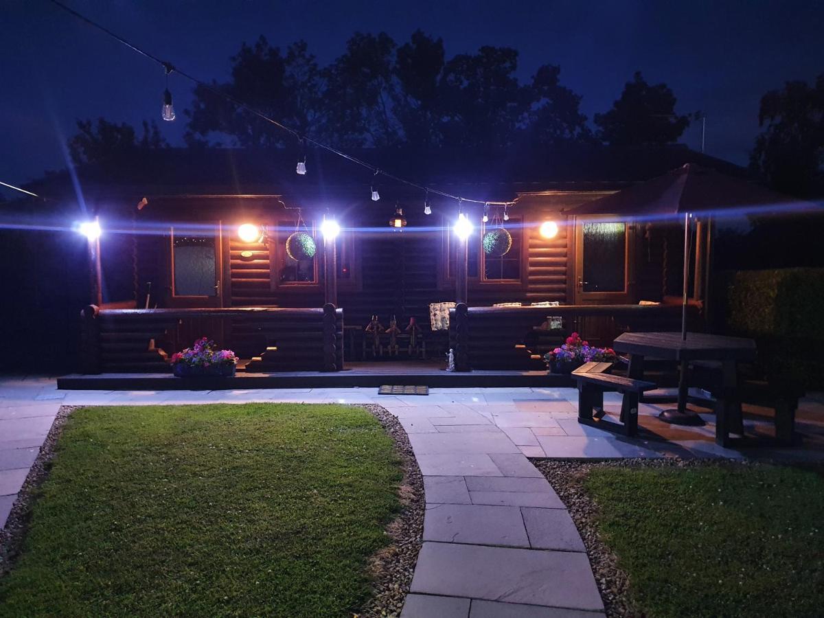 Cosy Countryside Log Cabin Kilkenny Dış mekan fotoğraf
