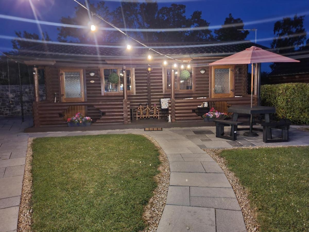 Cosy Countryside Log Cabin Kilkenny Dış mekan fotoğraf